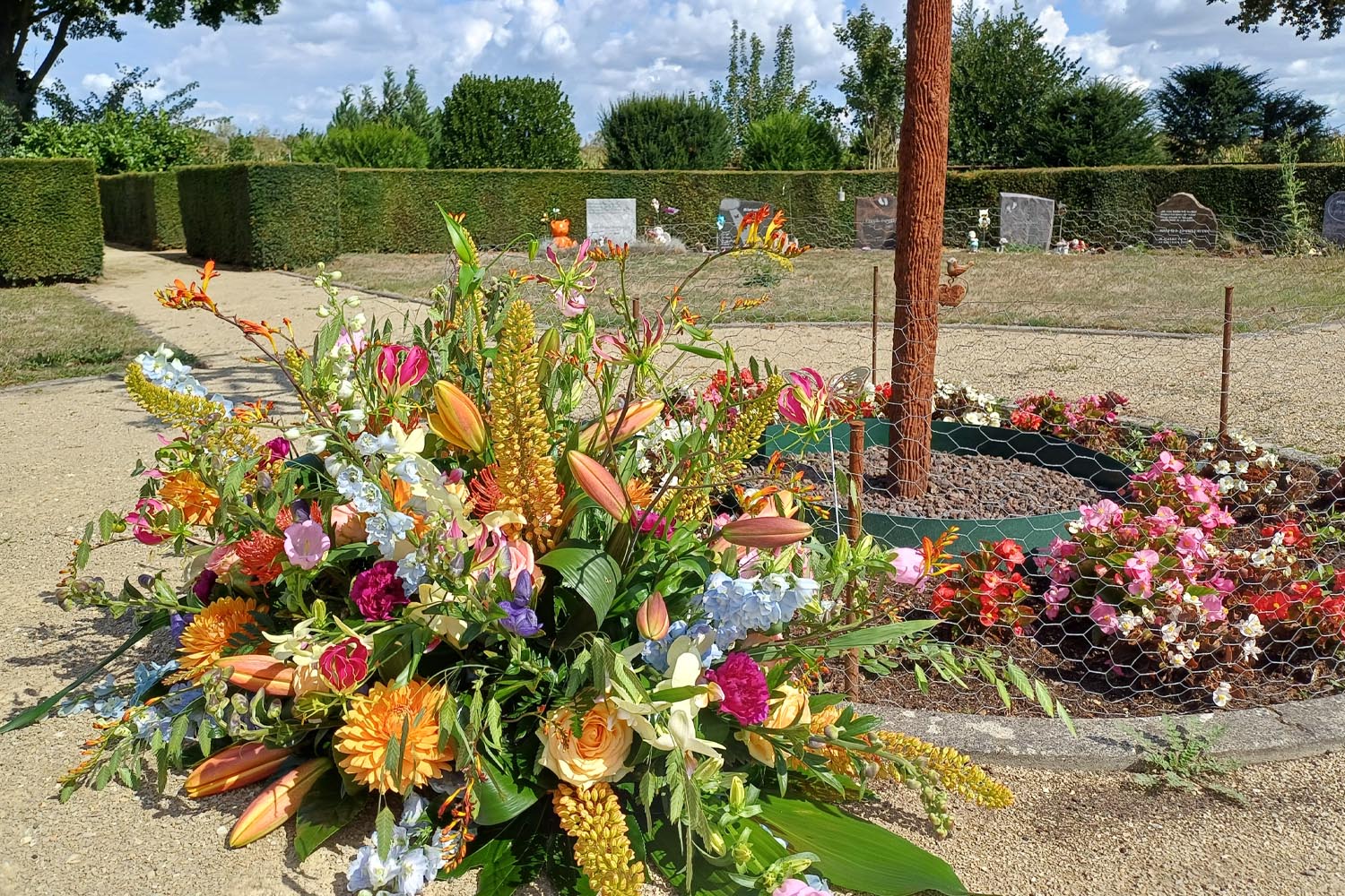 Als er bloemen overblijven na een uitvaart